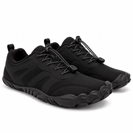 Cotta North Black barefoot schoenen in zwart – paar schuin zijaanzicht