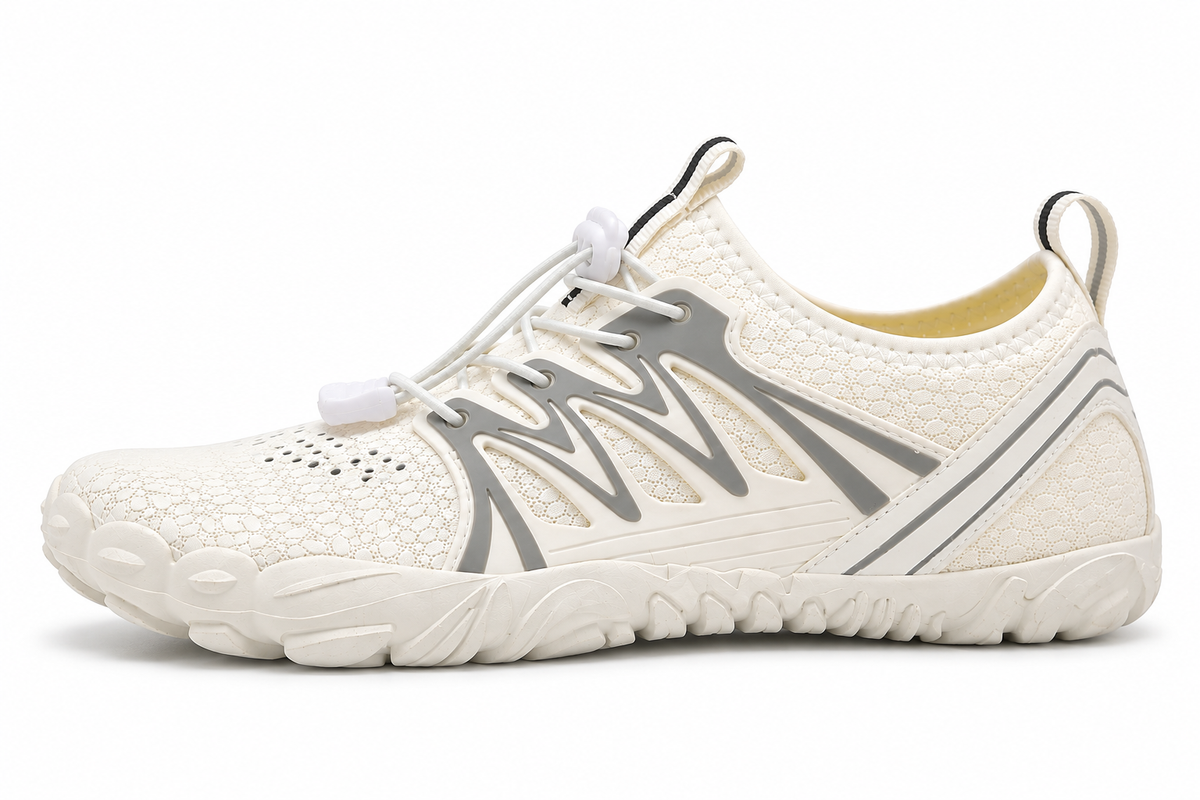 Cotta Trail Chalk witte barefoot schoen – zijaanzicht met flexibele zero-drop zool
